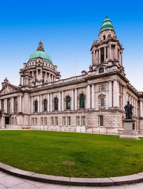 Belfast City Tour & Political Murals Experience